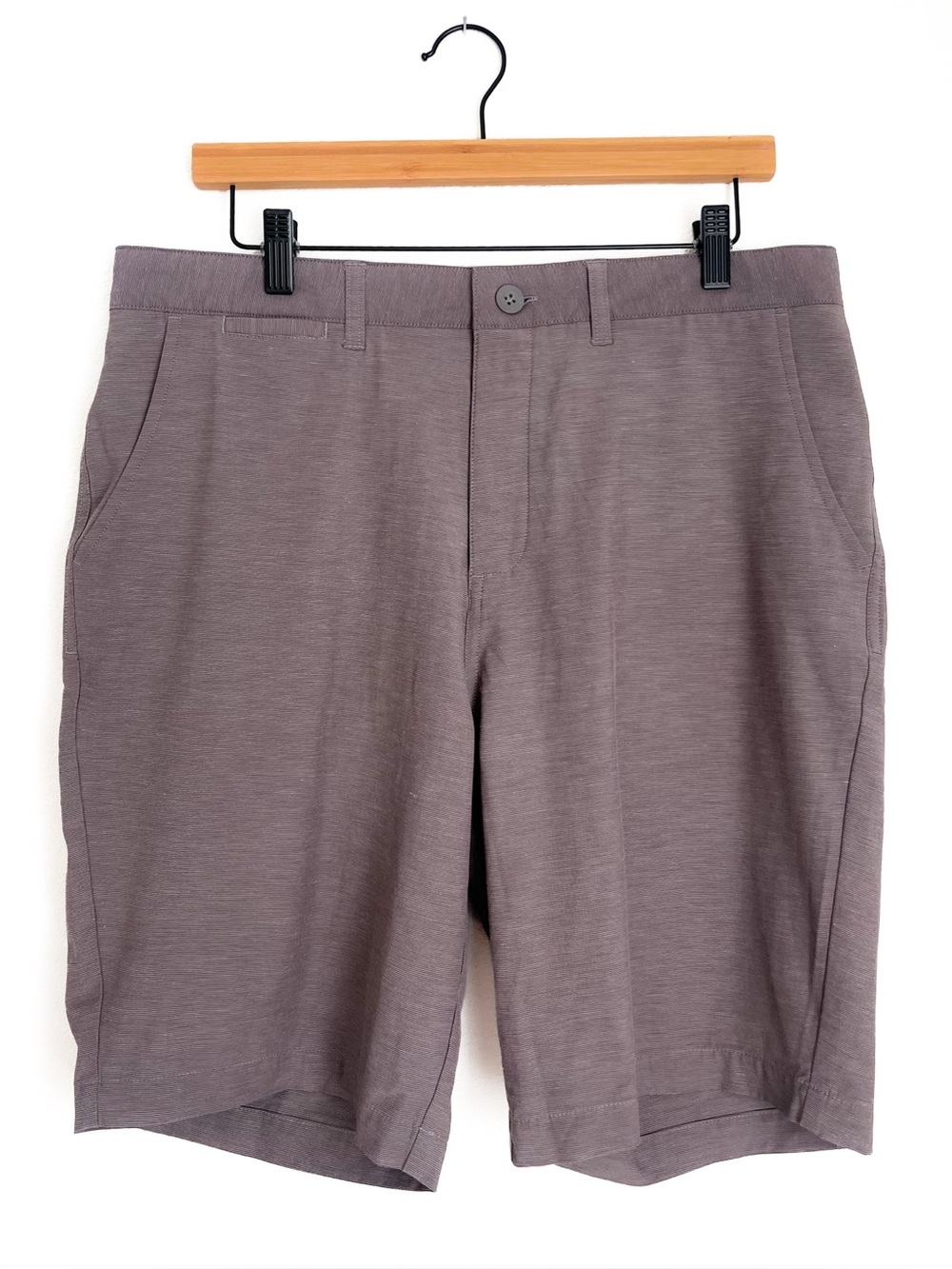 johnnie-O Stretch Performance Micro-Stripe Shorts | Taupe | 34